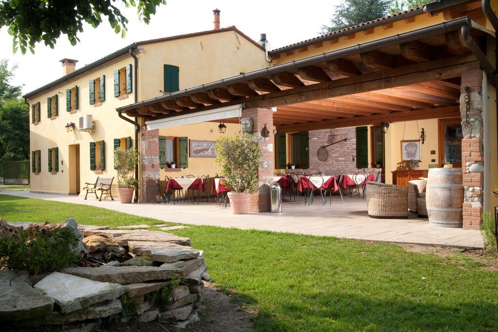 Отель La Brenta Vecchia Vigodarzere Экстерьер фото
